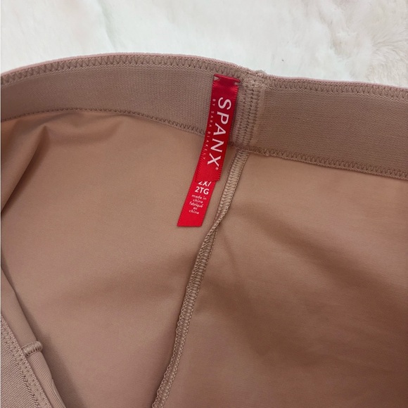 SPANX Nude Shapewear Slip - Picture 3 of 3